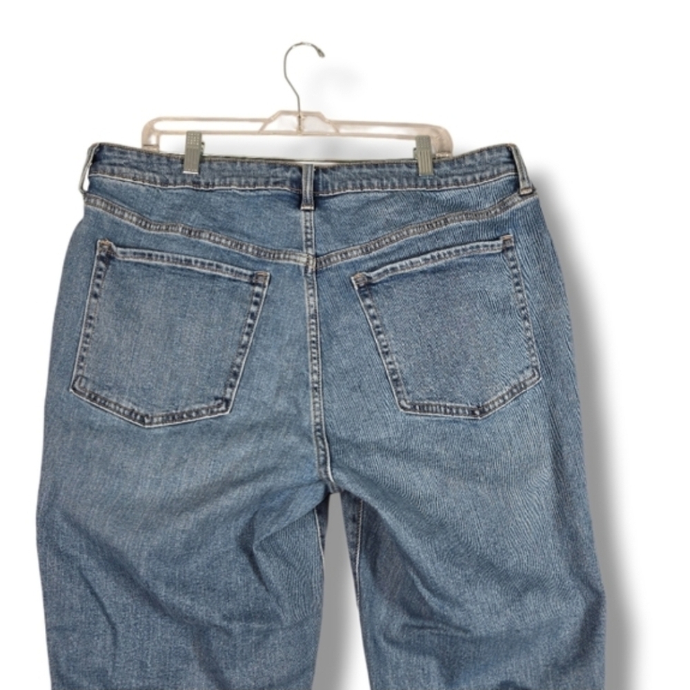 Old Navy High Rise OG Straight Jean Distressed Secret Smooth Pocket Size 18 - Picture 12 of 13